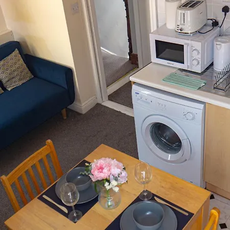 Comfy Flat Centre - 2