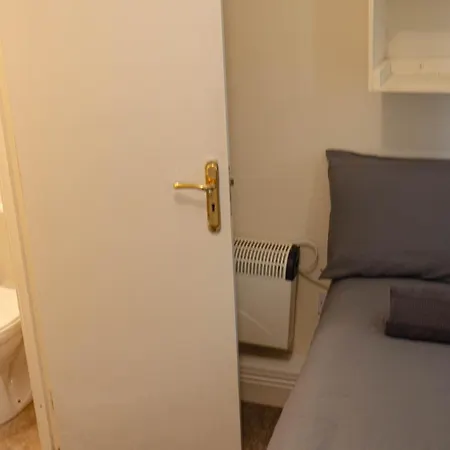 Apartment Comfy Flat Centre - 2 *